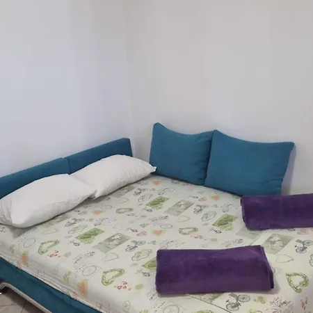Marija Suko An Apartamento